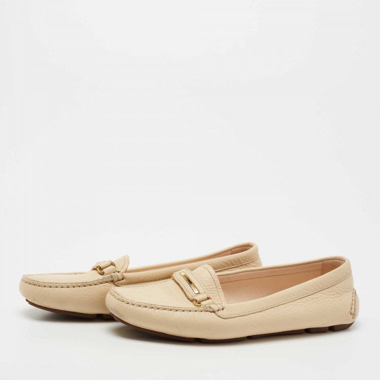 Pre Owned Prada Cream Leather Bar Driver Slip on Loafers Size 37.5
