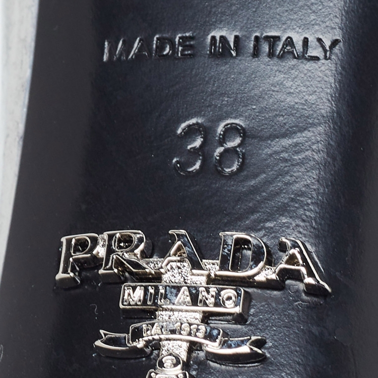 Pre Owned Prada Silver Leather Slingback Pumps Size 38