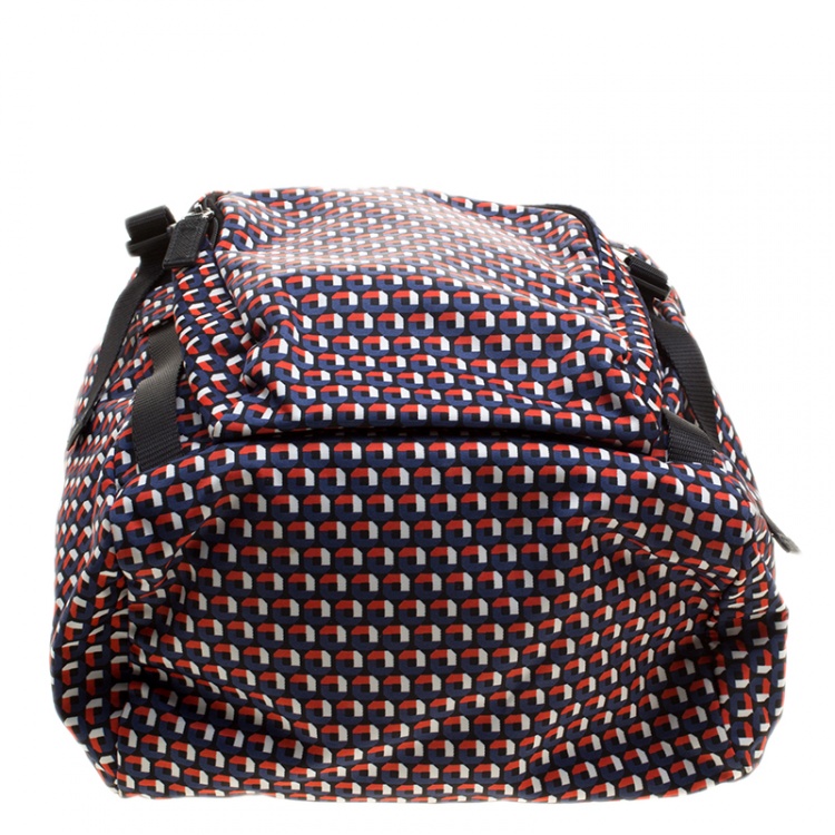 Pre Owned حقيبة ظهر برادا نايلون تيسوتو فيلا أوكتاغون متعددة الألوان