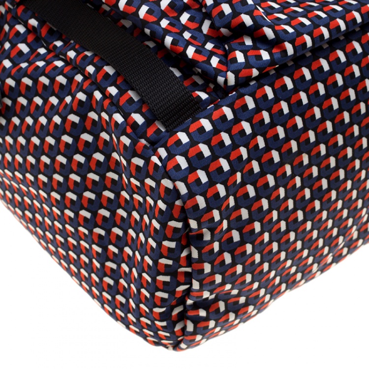 Pre Owned حقيبة ظهر برادا نايلون تيسوتو فيلا أوكتاغون متعددة الألوان