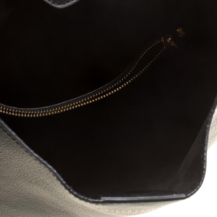 Pre Owned Ralph Lauren Black Leather Flat Hobo