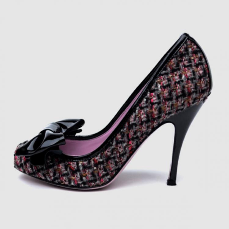 Pre Owned RED Valentino Tweed & Patent Leather Bow Pumps Size 38