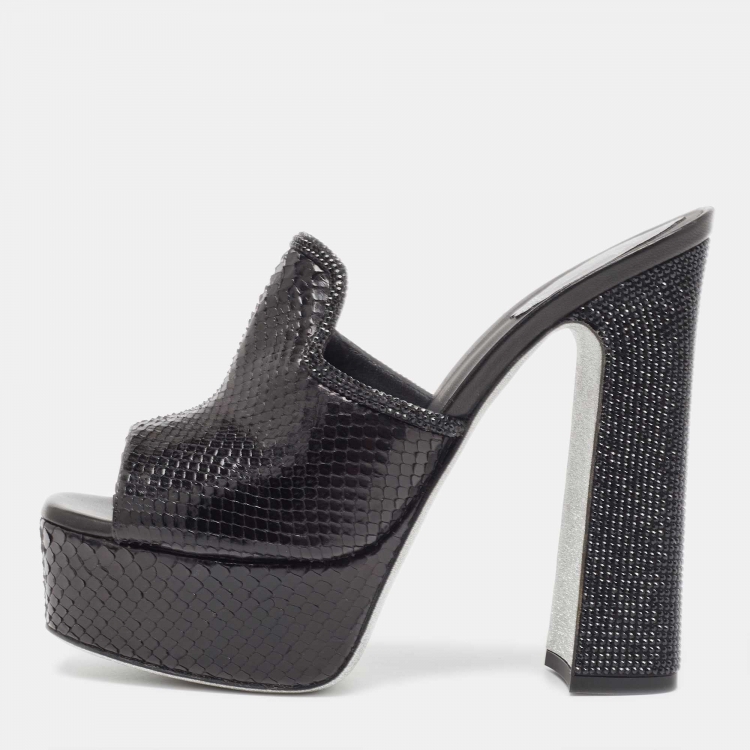Pre Owned René Caovilla Black Python Slide Sandals Size 39