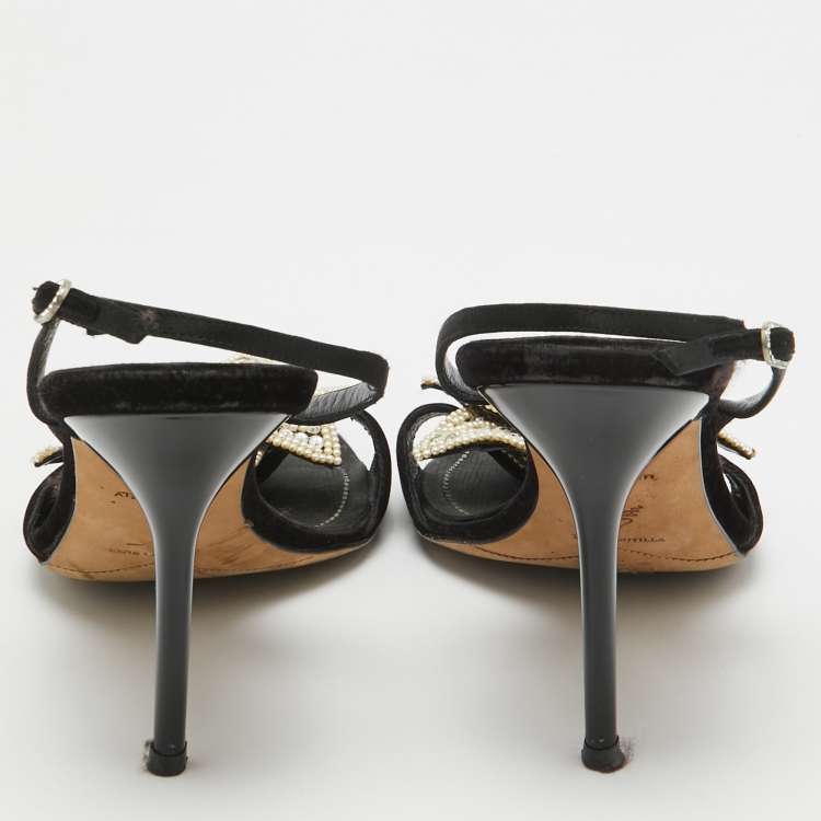 Pre Owned René Caovilla Black Velvet and Satin Pearls Embellished Slingback Sandals Size 40
