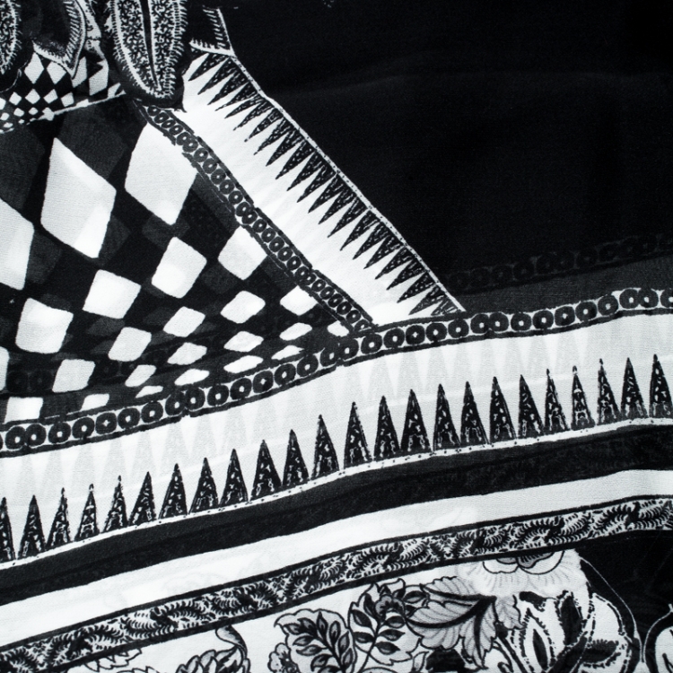 Pre Owned Roberto Cavalli Monochrome Printed Silk Chiffon Stole
