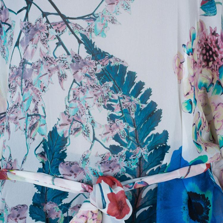 مملوكة مسبقًا Roberto Cavalli Silk Floral Belted Kaftan Top M