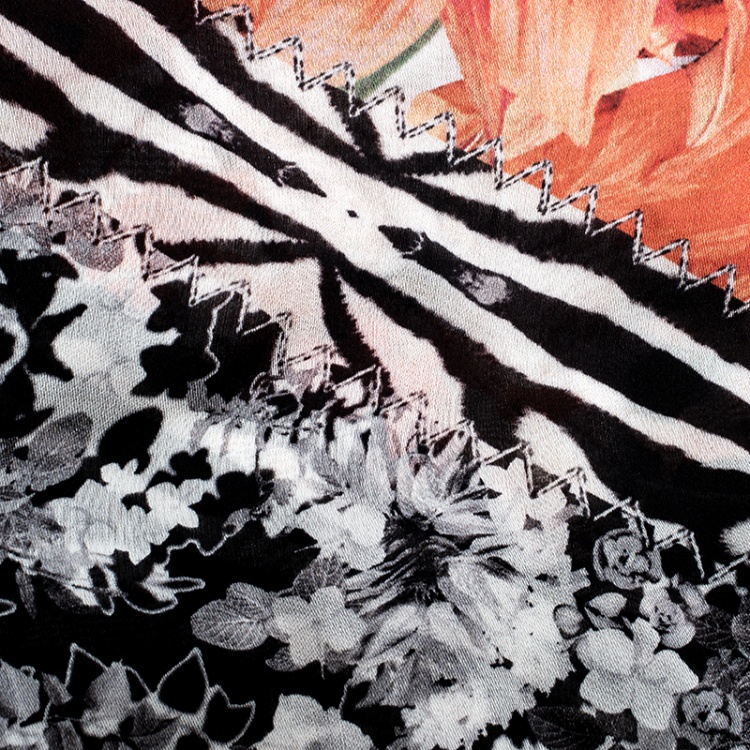 Pre Owned Roberto Cavalli Multicolour Floral Printed Silk Lace Insert Scarf