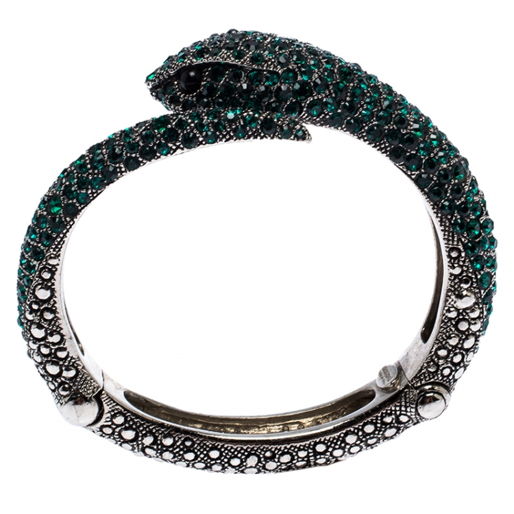 Pre Owned Roberto Cavalli Green Crystal Embellished Serpenti Bracelet and Ring Set 