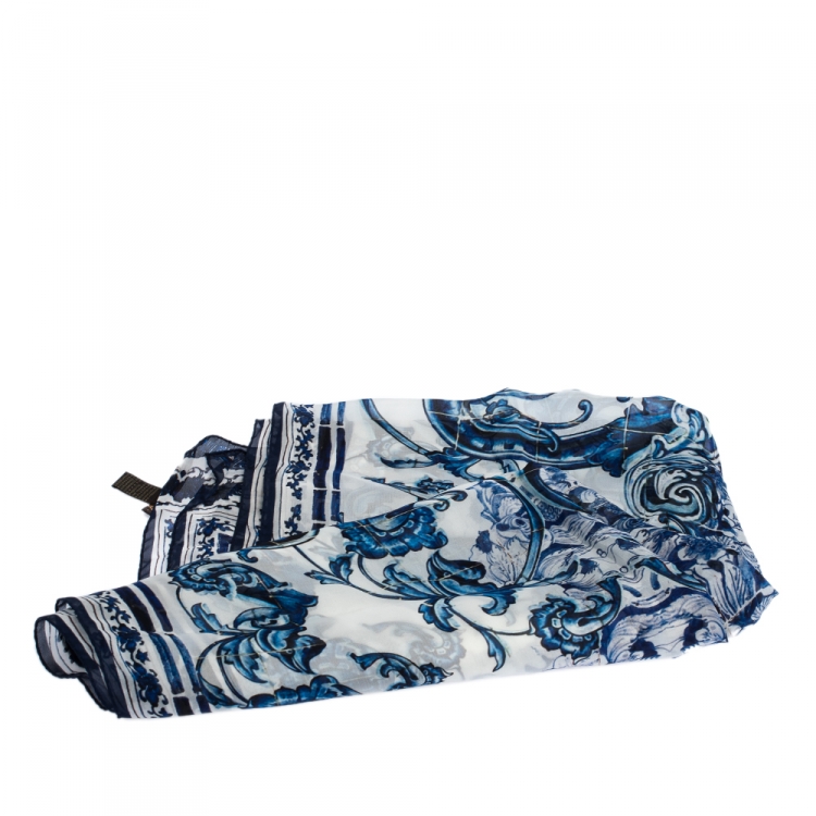 Pre Owned Roberto Cavalli Blue & White Tile Printed Silk Stole