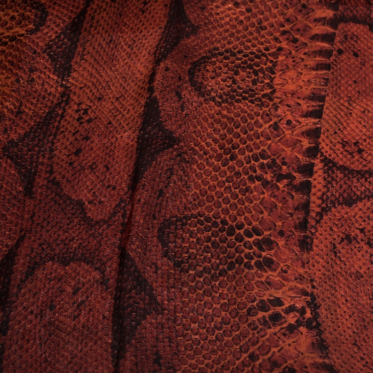 Pre Owned Roberto Cavalli Red Snakeskin Print Silk Stole 