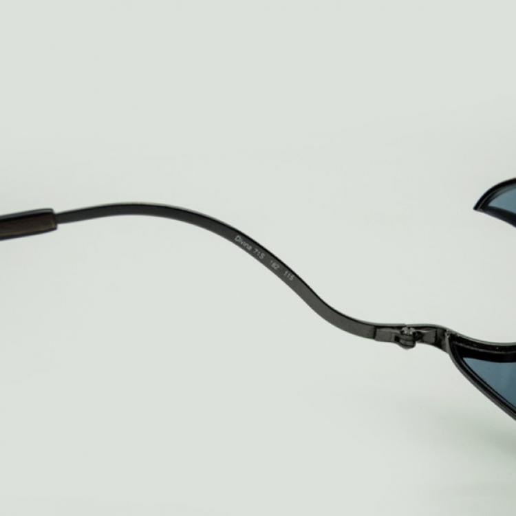 Pre Owned Roberto Cavalli Black Divina Ladies Sunglasses