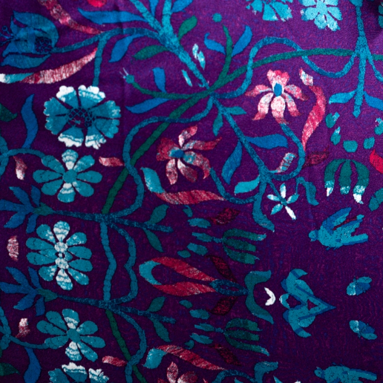 مملوكة مسبقًا Roberto Cavalli Purple Floral Print Silk Satin Flared Maxi Skirt L
