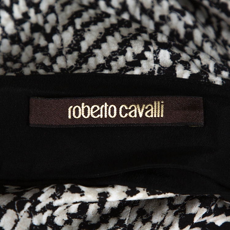 Pre Owned Roberto Cavalli Monochrome Contrast Floral Printed Silk Maxi Skirt L