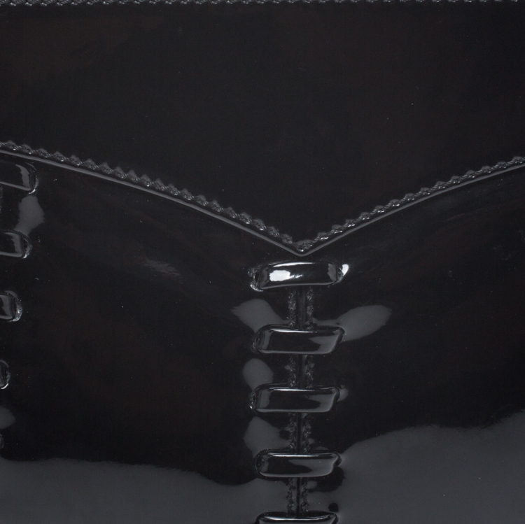 Pre Owned Roberto Cavalli Black Patent Leather Clutch