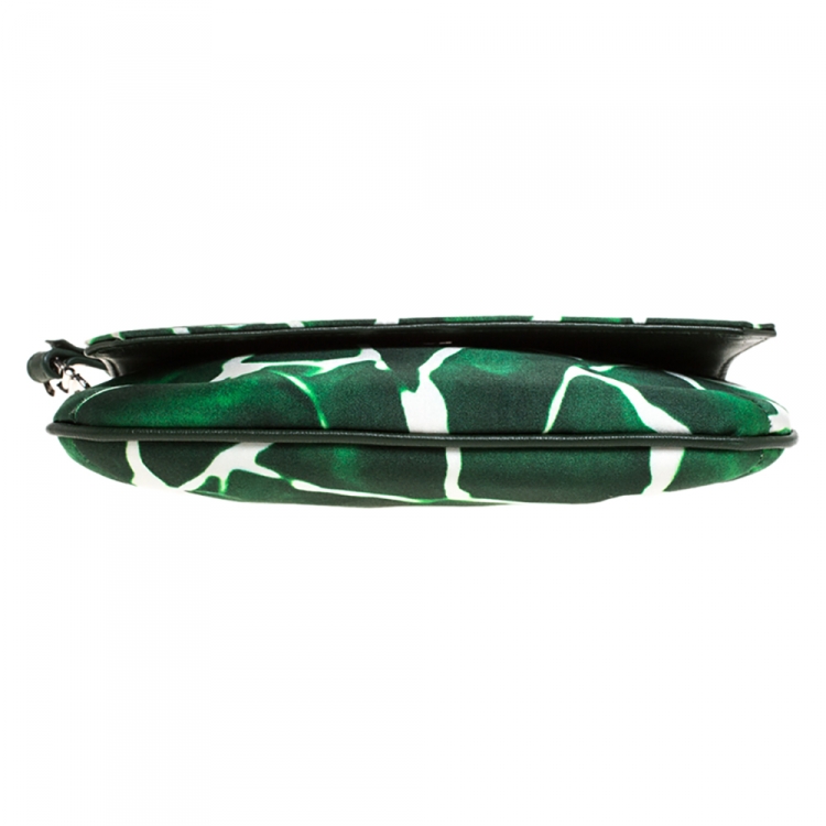 Pre Owned Roberto Cavalli Green/White Satin and Leather Serpent Wristlet Clutch