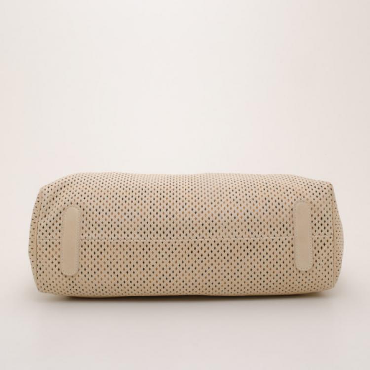 مملوكة مسبقًا Roberto Cavalli Cream Grande Diva Perforated Leather Doctor Bag 