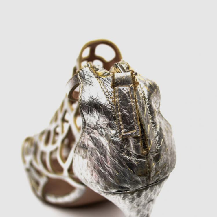 Pre Owned Roberto Cavalli Silver Leather Spider Web Cage Sandals Size 36