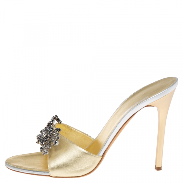 Pre Owned Roberto Cavalli Gold Leather Embellished Brooch Slide Sandals Size 38.5