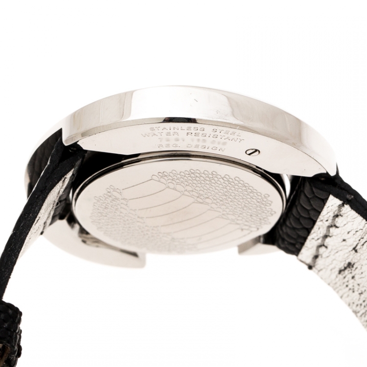 Pre Owned Roberto Cavalli Black Stainless Steel 7251113015 Women's Wristwatch  26 mm