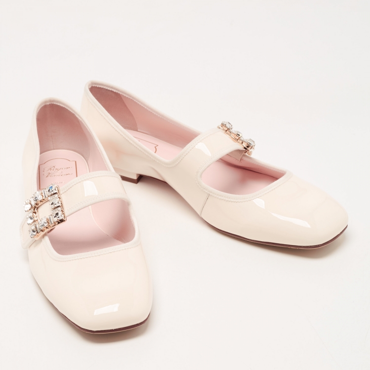 Pre Owned Roger Vivier Cream Patent Viv Crystal Embellished Buckle Mary Jane Ballet Flats Size 41.5