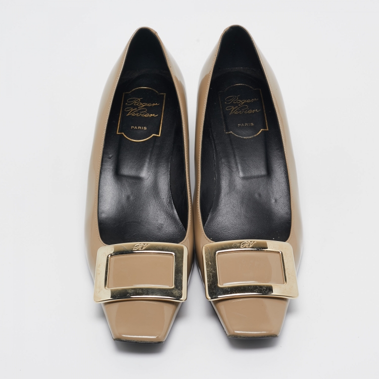 Pre Owned Roger Vivier Beige Patent Leather Trompette Pumps Size 38.5