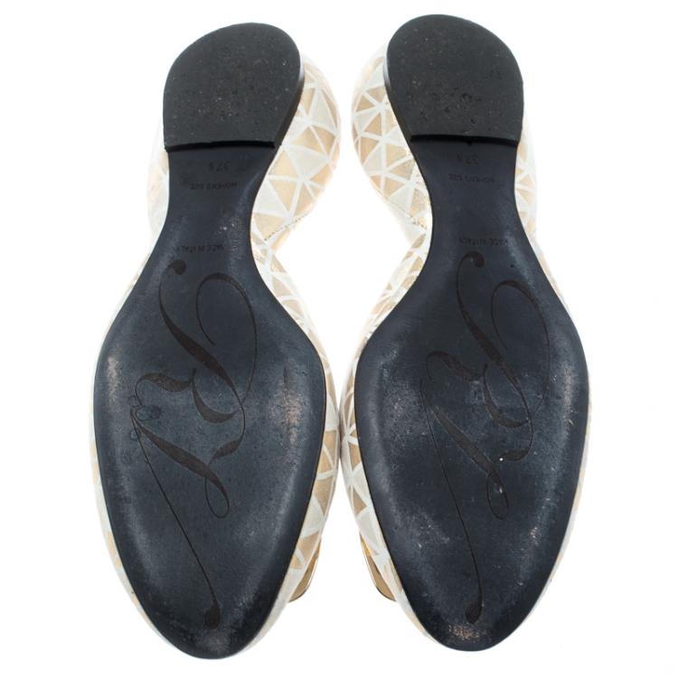 Pre Owned Roger Vivier Metallic Gold Textured Suede Chips Prism D'Orsay Flats Size 37.5