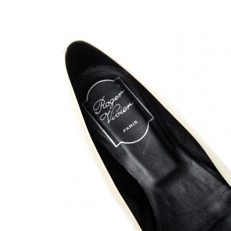 Pre Owned Roger Vivier Black And White Leather Buckle Detail Square Cap Toe Ballet Flats 37.5