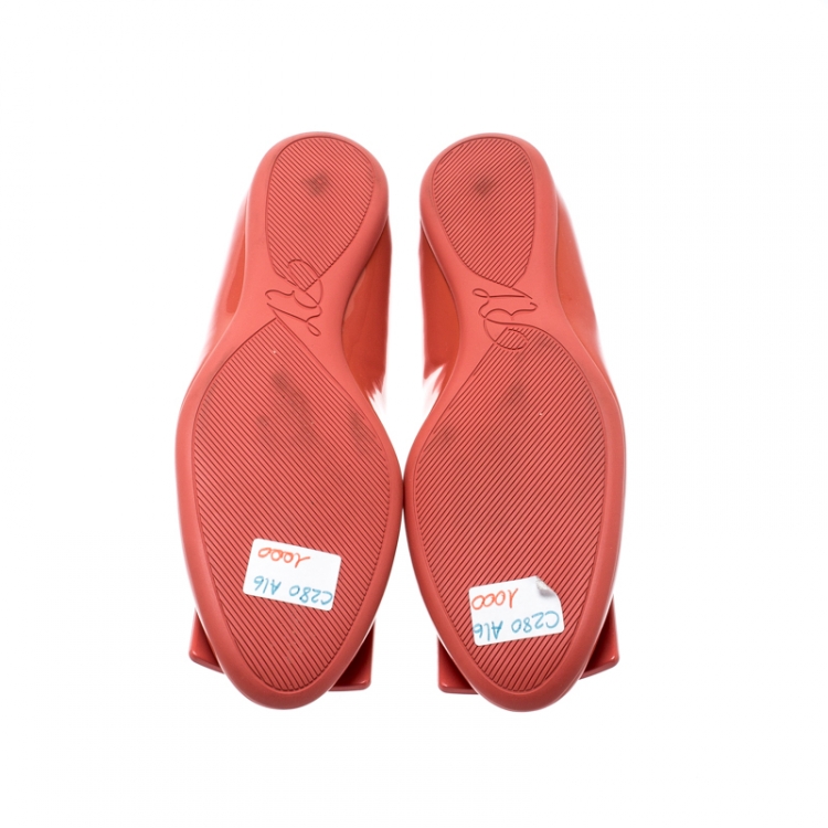 Pre Owned Roger Vivier Coral Pink Patent Leather Gommette Ballet Flats Size 39
