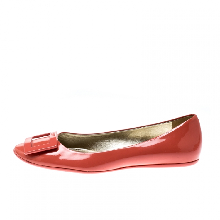 Pre Owned Roger Vivier Coral Pink Patent Leather Gommette Ballet Flats Size 39