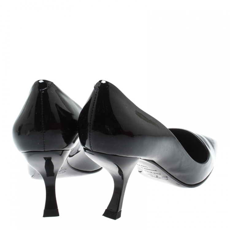 Pre Owned Roger Vivier Black Patent Leather Curved Heel Pumps Size 36.5