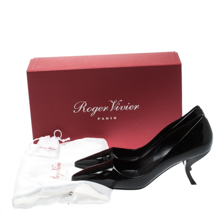 Pre Owned Roger Vivier Black Patent Leather Curved Heel Pumps Size 36.5