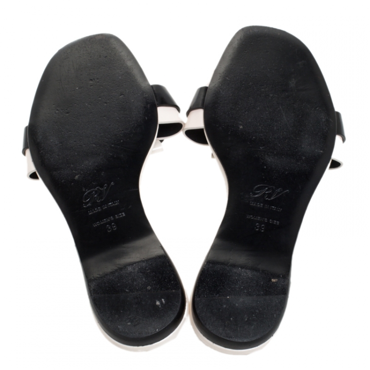 Pre Owned Roger Vivier Cream/Black Leather Pilgrim De Jour Flat Slides Size 39