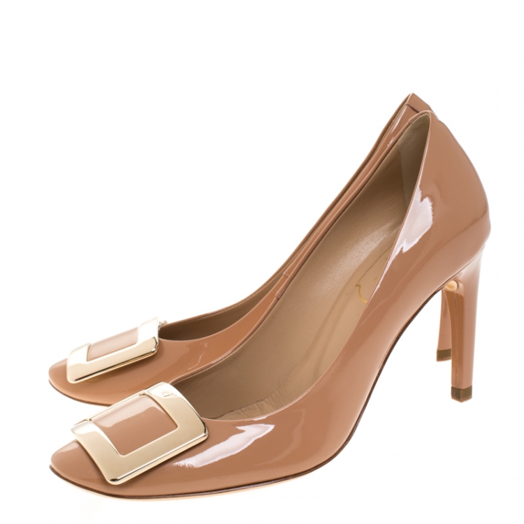 Pre Owned Roger Vivier Beige Patent Leather Buckle Pumps Size 35.5
