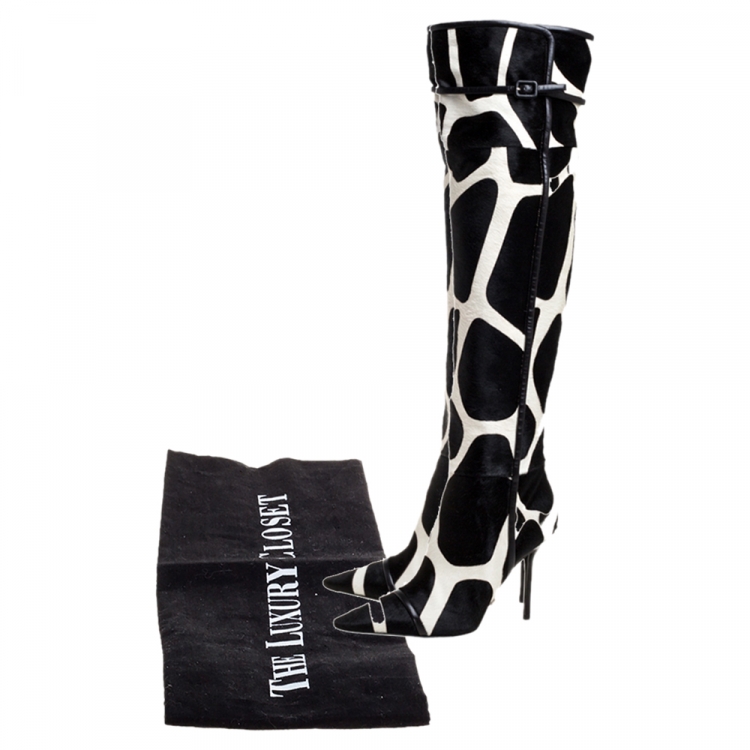 مملوكة مسبقًا Roger Vivier  Black/White Giraffe Print  Calf Hair And Leather Thigh Length Boots Size 40