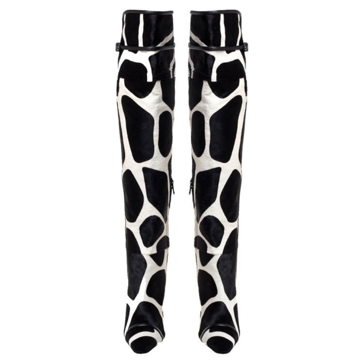 مملوكة مسبقًا Roger Vivier  Black/White Giraffe Print  Calf Hair And Leather Thigh Length Boots Size 40