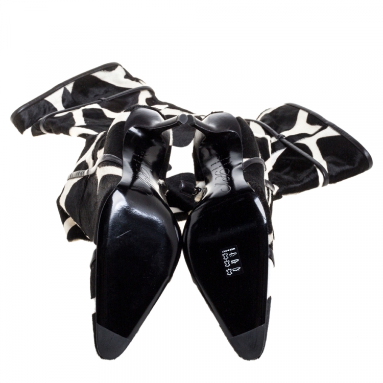 مملوكة مسبقًا Roger Vivier  Black/White Giraffe Print  Calf Hair And Leather Thigh Length Boots Size 40