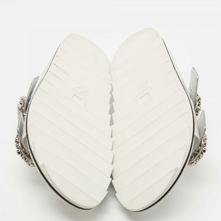 Pre Owned Roger Vivier Grey/Silver Leather and Suede Slidy Viv Slide Flats Size 39