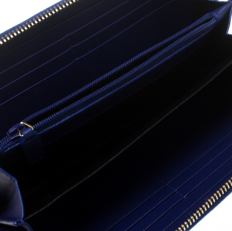 Pre Owned Saint Laurent Paris Blue Patent Leather Zip Around Wallet
