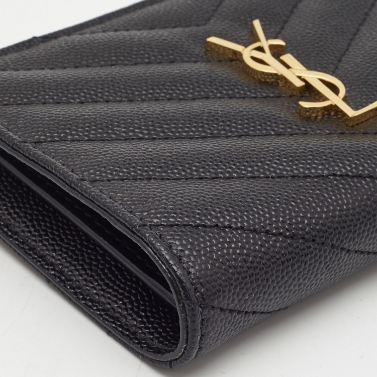 Pre Owned Saint Laurent Black Matelassé Leather Cassandre Zip Compact Wallet