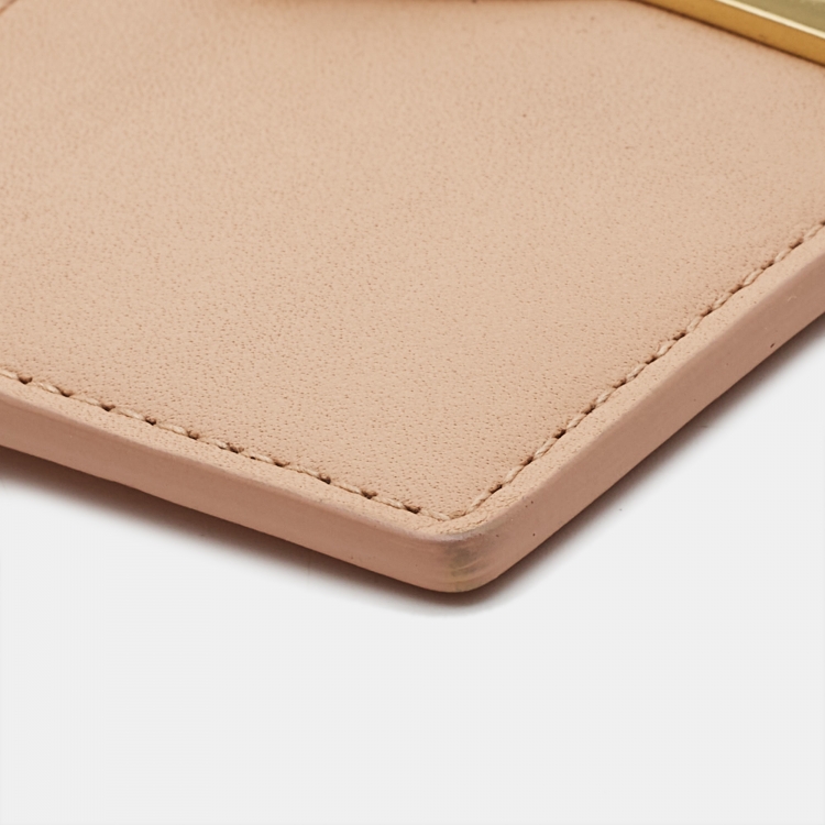 مملوكة مسبقًا Saint Laurent Peach Leather Easy Y Card Holder
