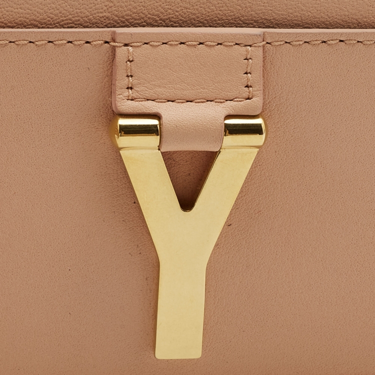مملوكة مسبقًا Saint Laurent Peach Leather Easy Y Card Holder
