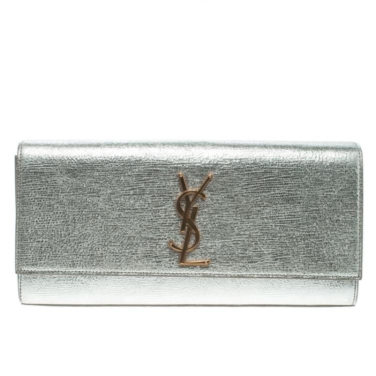 Pre Owned Saint Laurent Paris Silver Leather Monogram Cassandre Clutch