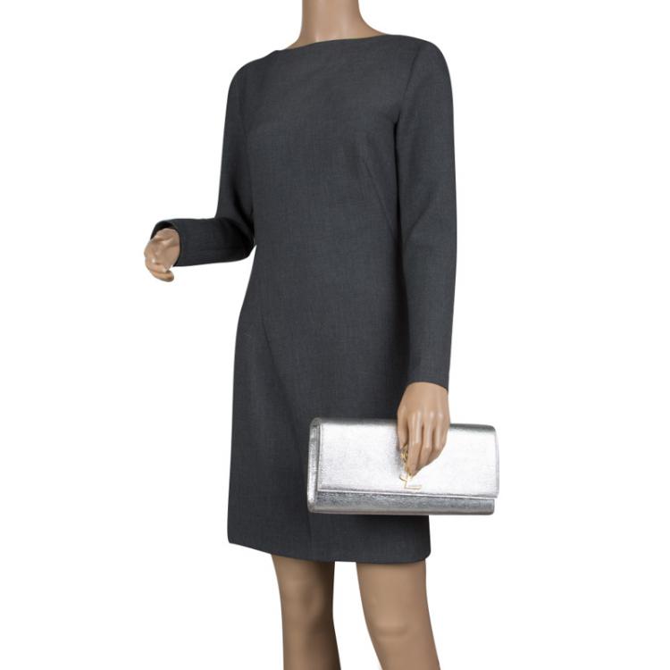 Pre Owned Saint Laurent Paris Silver Leather Monogram Cassandre Clutch
