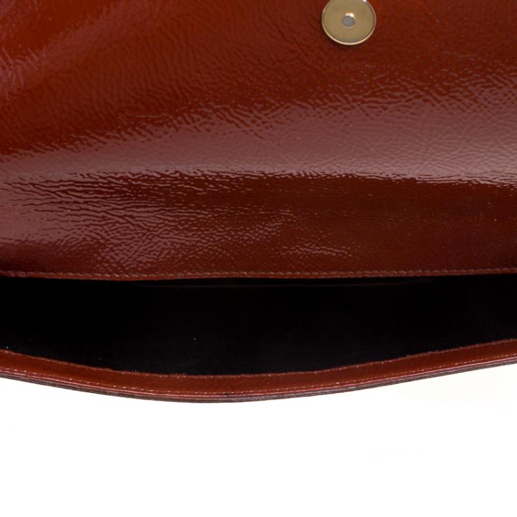 Pre Owned Saint Laurent Paris Brown Patent Leather Small Belle De Jour Flap Clutch