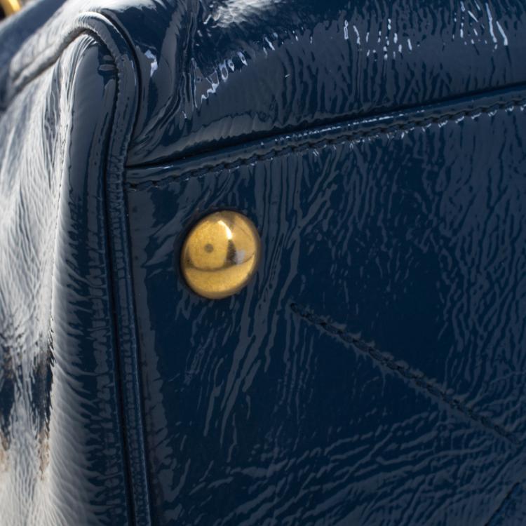 Pre Owned Saint Laurent Paris Navy Blue Patent Leather Medium Majorelle Satchel