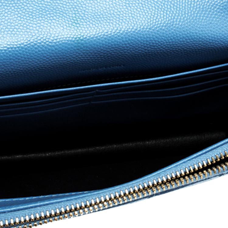 Pre Owned Saint Laurent Blue Matelasse Leather Envelope Chain Clutch