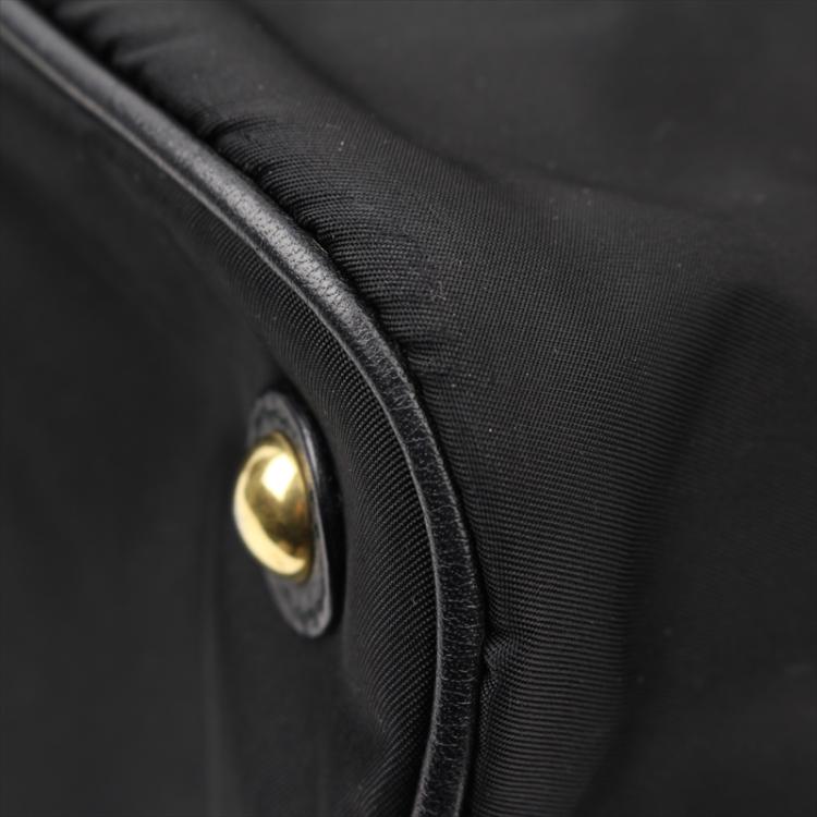 مملوكة مسبقًا Saint Laurent Paris Black Nylon Shoulder Bag