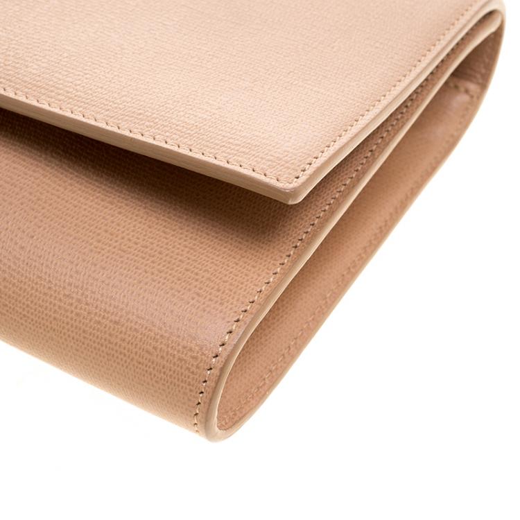 Pre Owned Saint Laurent Beige Leather Chyc Clutch