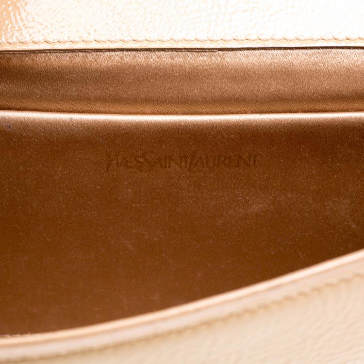 Pre Owned Saint Laurent Beige Patent Leather Belle De Jour Flap Clutch