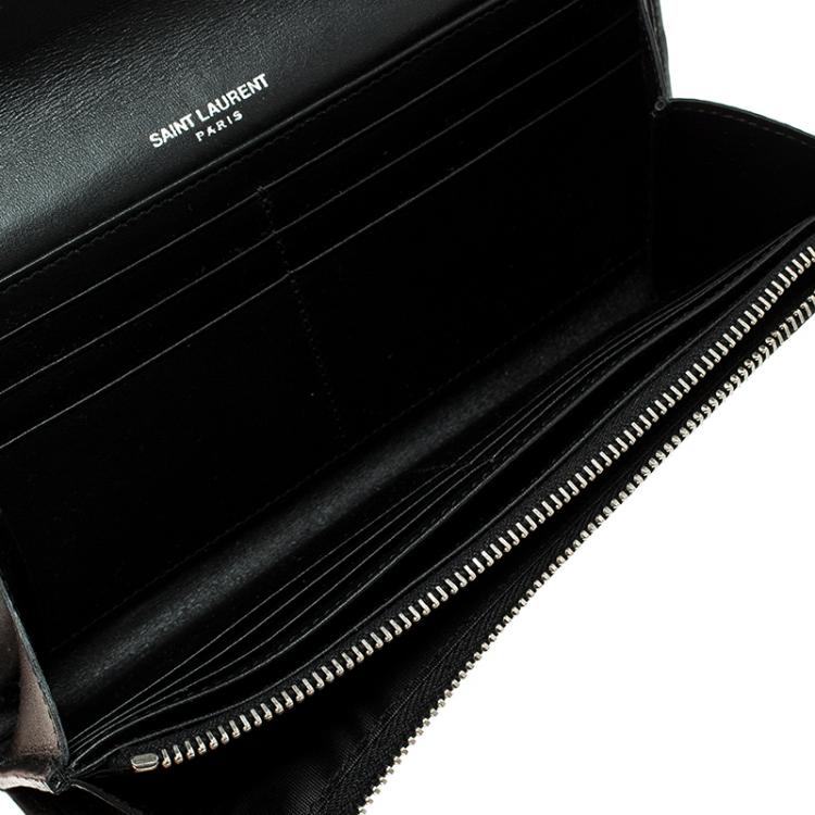 Pre Owned Saint Laurent Paris Black Leather Classic Betty Clutch